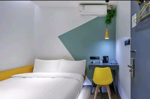 Basic Double Room | Free WiFi