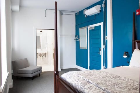 Classic Double Room | Soundproofing, free WiFi