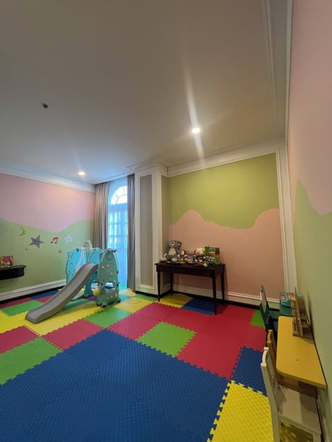 Children's play area - indoor