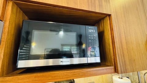 House, 1 Bedroom, Smoking, Balcony | Interior