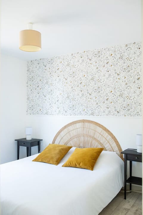 Classic Apartment, Patio | 1 bedroom, free WiFi