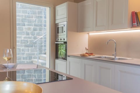 Villa (4 Bedrooms) | Private kitchen | Microwave, oven, electric kettle, highchair