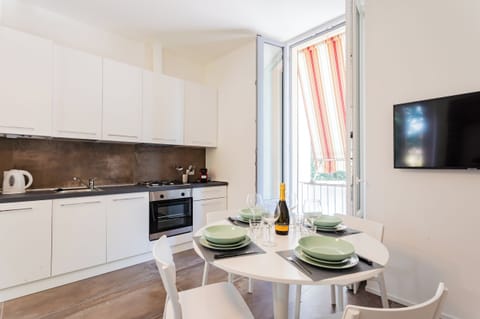 Apartment (1 Bedroom) | Private kitchen | Fridge, oven, stovetop, espresso maker