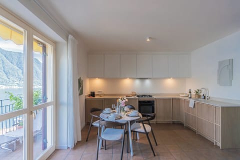 Apartment (2 Bedrooms) | Private kitchenette | Oven, dishwasher, espresso maker, electric kettle