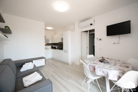 Apartment, Smoking | 2 bedrooms