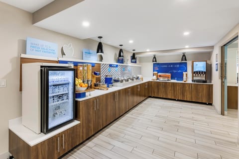 Free buffet breakfast