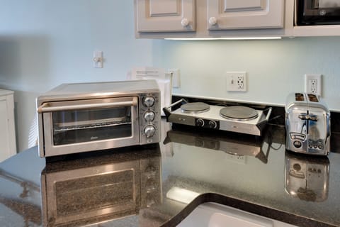 Apartment (0 Bedroom) | Interior