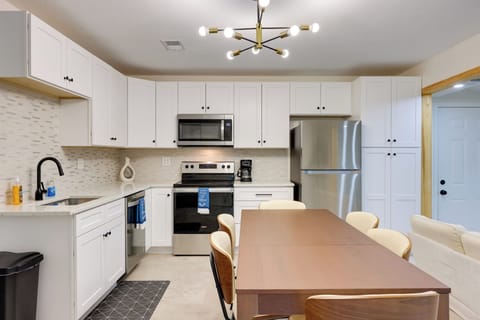 Cottage (3 Bedrooms) | Interior