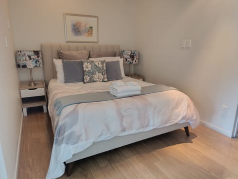 Apartment, 1 Bedroom, Beach View | 1 bedroom, iron/ironing board, free WiFi