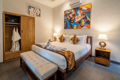 Deluxe Villa, 2 Bedrooms | In-room safe, soundproofing, free WiFi