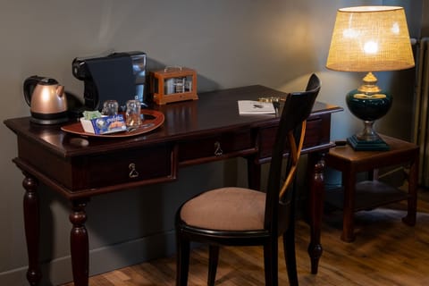 Premium Double Room, Ensuite, City View (Capitaine Lala Saul) | Soundproofing, free WiFi