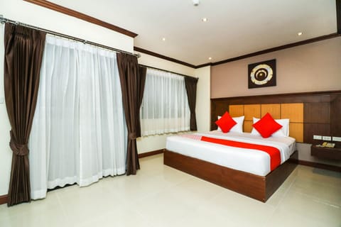 Superior Double Room | Desk, laptop workspace, free WiFi, bed sheets