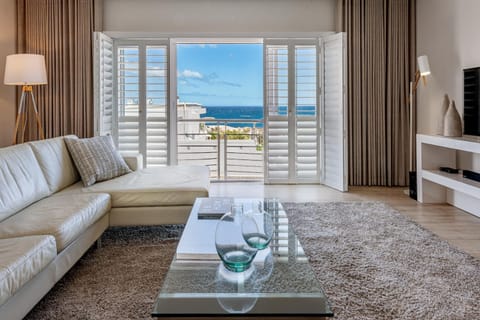 Apartment | 1 bedroom, desk, Internet