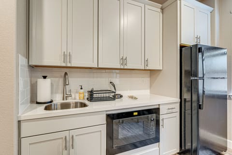 Apartment (1 Bedroom) | Interior