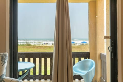 Business Condo, 1 Bedroom, Beach View, Beachfront | Terrace/patio