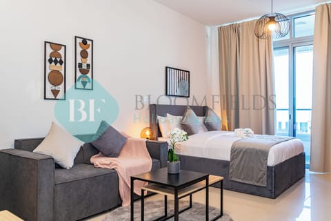 Deluxe Studio, City View | In-room safe, free WiFi