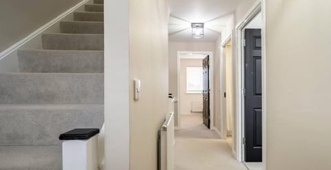 House, 3 Bedrooms, Smoking, Patio | Interior