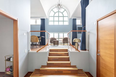Suite, Multiple Beds, Non Smoking (Living Room) | 1 bedroom, in-room safe, desk, laptop workspace