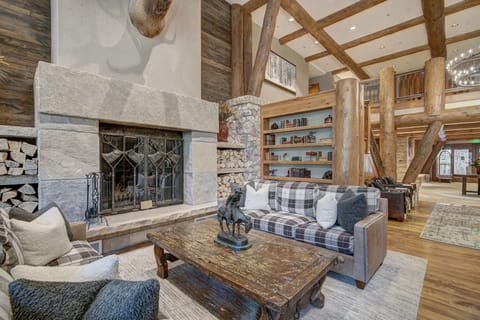 Condo, 2 Bedrooms | Interior