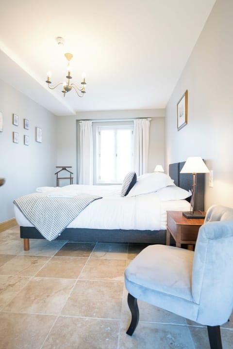 Superior Double Room, Courtyard Area | Hypo-allergenic bedding, in-room safe, desk, laptop workspace