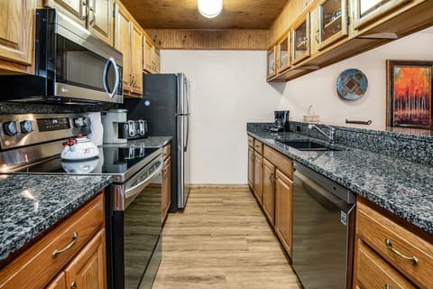 Condo, 2 Bedrooms | Private kitchen | Fridge, coffee/tea maker, toaster