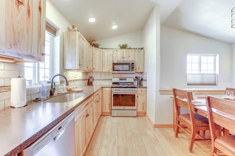 House (1 Bedroom) | Interior