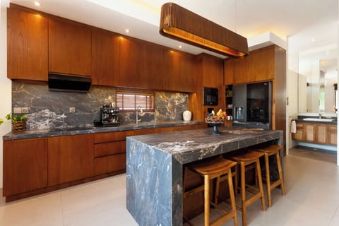 6BR Luxury Villa | Pool, Gazebo, Garden, Concierge, Chef On Request | Private kitchen | Coffee/tea maker, toaster, rice cooker, highchair