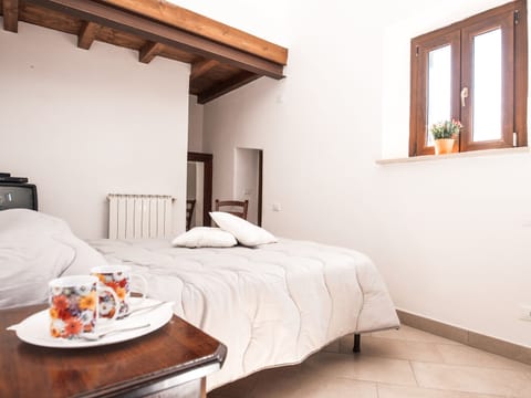 2 bedrooms, iron/ironing board