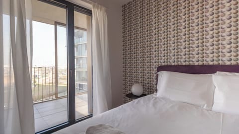 Apartment (2 Bedrooms) | 2 bedrooms, iron/ironing board, cribs/infant beds, bed sheets