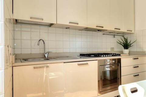 Standard Apartment | Private kitchen