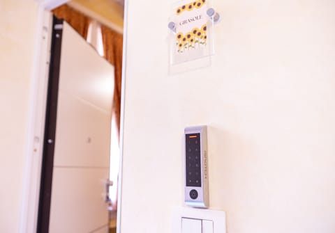 Comfort Room, Courtyard View | Free WiFi