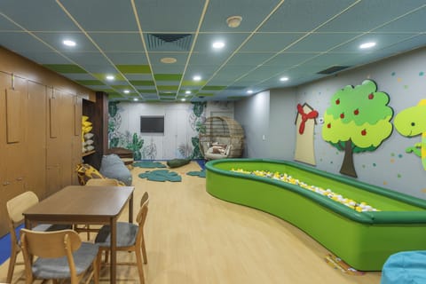 Children's play area - indoor