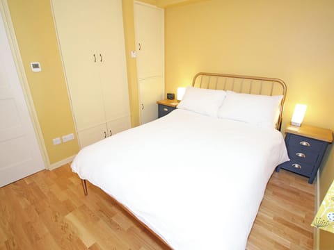 1 bedroom, individually decorated, individually furnished, free WiFi