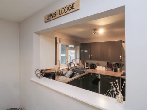 Fridge, dishwasher, electric kettle, toaster