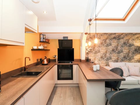 Fridge, dishwasher, electric kettle, toaster