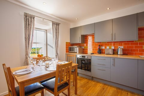 Fridge, dishwasher, electric kettle, toaster