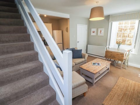 Cottage | Living area | DVD player