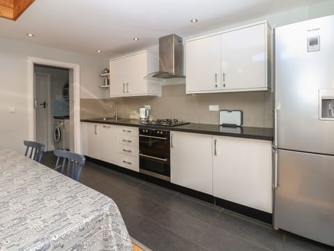 Fridge, dishwasher, electric kettle, toaster