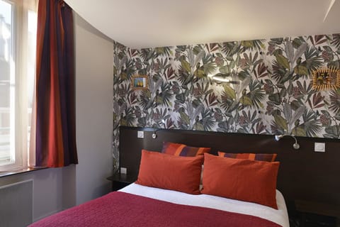 Comfort Double Room | Desk, soundproofing, free WiFi