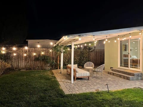 House (3 Bedrooms) | Terrace/patio