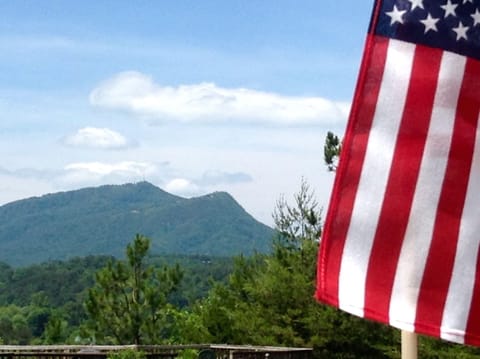 Premium Suite, 1 Bedroom, Kitchen | Mountain view