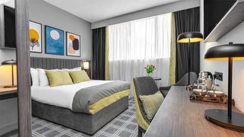 Double Room | Premium bedding, in-room safe, desk, blackout drapes