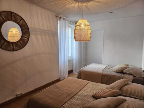 Basic Apartment, Multiple Beds, Kitchen | 1 bedroom, soundproofing, free WiFi