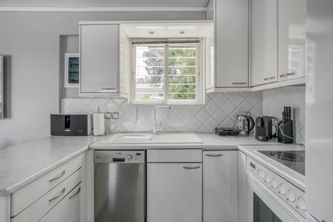 Apartment, Smoking | 1 bedroom