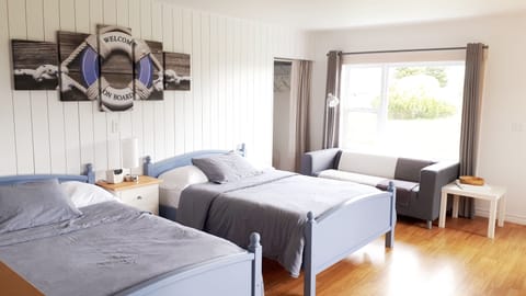 Comfort Cabin, 2 Double Beds, Kitchen, Ocean View | Premium bedding, memory foam beds, free WiFi, bed sheets