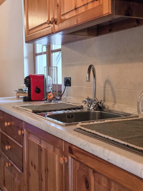 Superior Double Room, Vineyard View | Desk, laptop workspace, blackout drapes, free WiFi