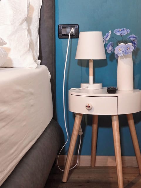 Comfort Double Room, Vineyard View | Desk, laptop workspace, blackout drapes, free WiFi