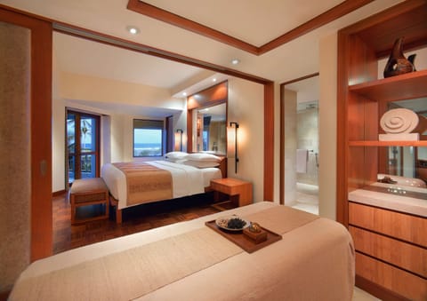 Ambassador Suite | 1 bedroom, minibar, in-room safe, desk