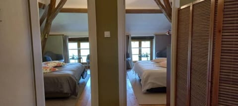 Comfort Room, Garden View | Free WiFi