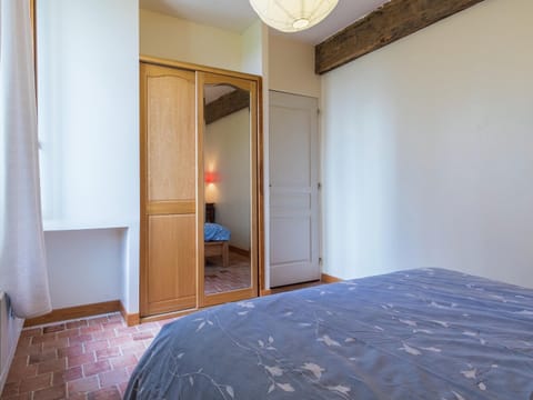 House | 2 bedrooms, bed sheets